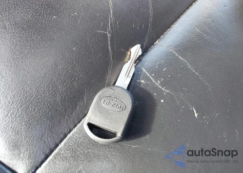 2010 Ford Explorer Xlt from USA, damaged, VIN 1FMEU6DEXAUA28915